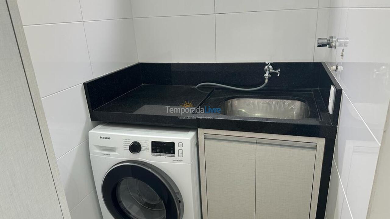 Apartamento para alquiler de vacaciones em Itapema (Meia Praia)