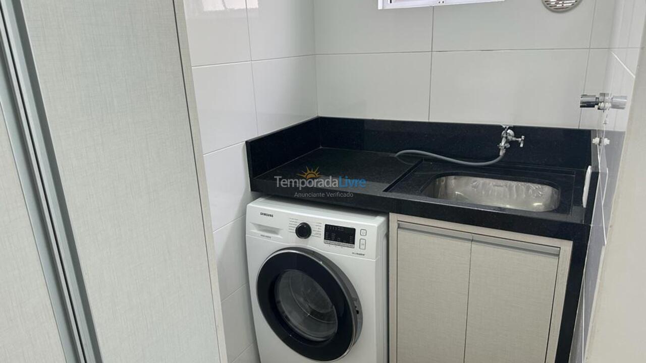 Apartamento para alquiler de vacaciones em Itapema (Meia Praia)