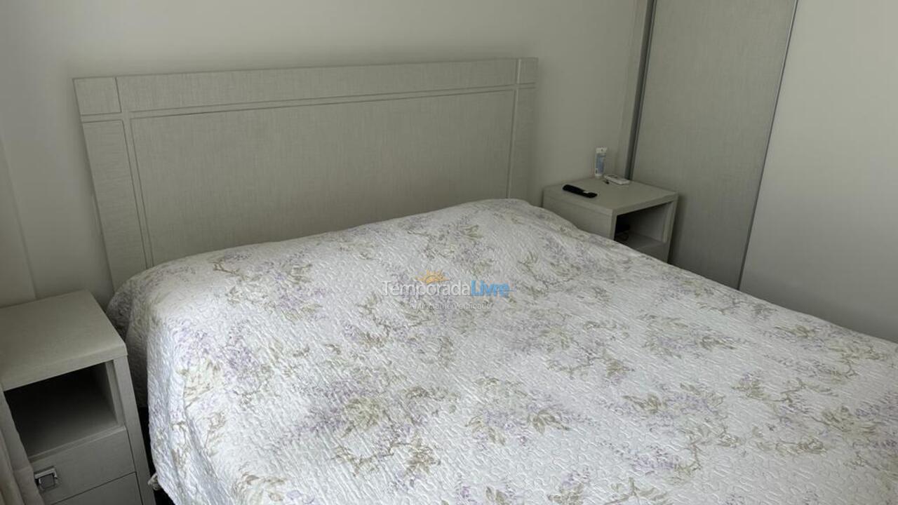 Apartamento para alquiler de vacaciones em Itapema (Meia Praia)