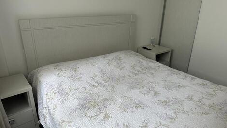 Apartamento en la playa de Itapema SC, barrio de Meia Praia
