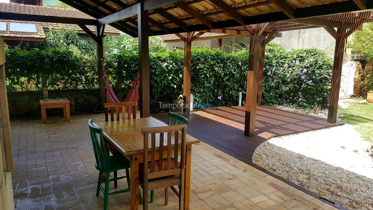 House for vacation rental in Florianopolis (Daniela)