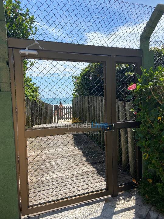 Apartamento para aluguel de temporada em Florianopolis (Praia dos Ingleses)