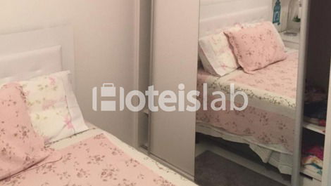 Apartamento de dois quartos no condominio Costa Blanca C128