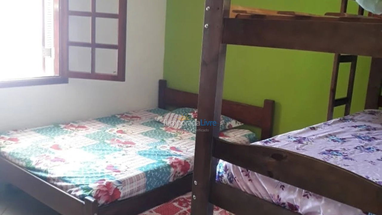 Casa para alquiler de vacaciones em Ubatuba (Pereque Mirim)