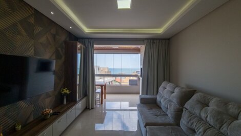 3 BEDROOM APARTMENT INCLUDING A SUITE SEA VIEW IN THE CENTER OF BOMBINHAS