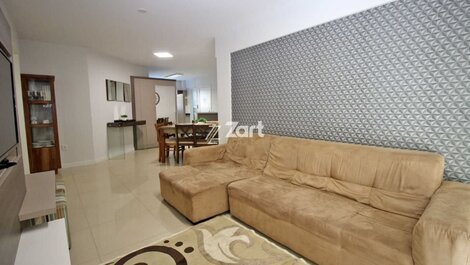 Apartment 3 Bedrooms, one suite, close to the sea - Center -...
