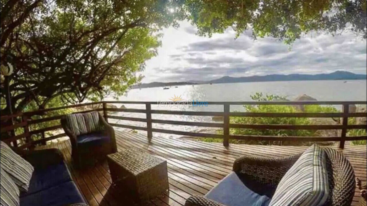 Apartment for vacation rental in Florianopolis (Canasvieiras)