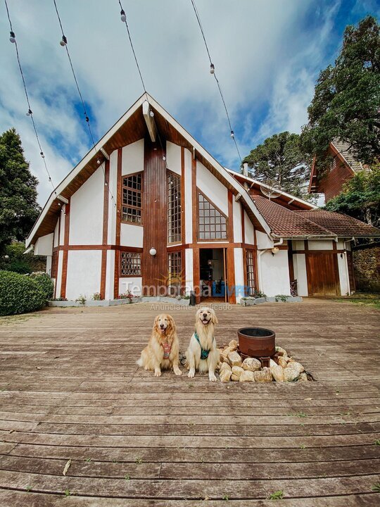 Casa para alquiler de vacaciones em Campos do Jordão (Colinas Capivari)