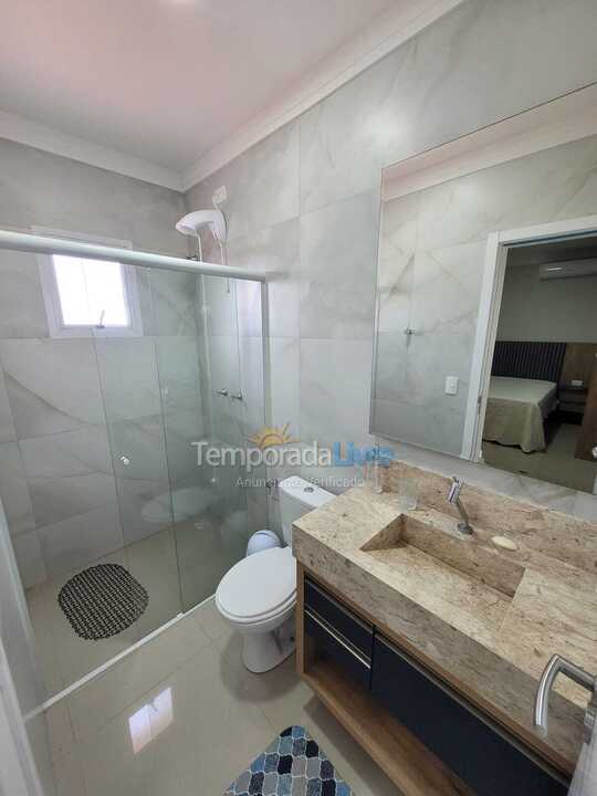 Apartamento para aluguel de temporada em Bombinhas (Praia de Bombinhas)