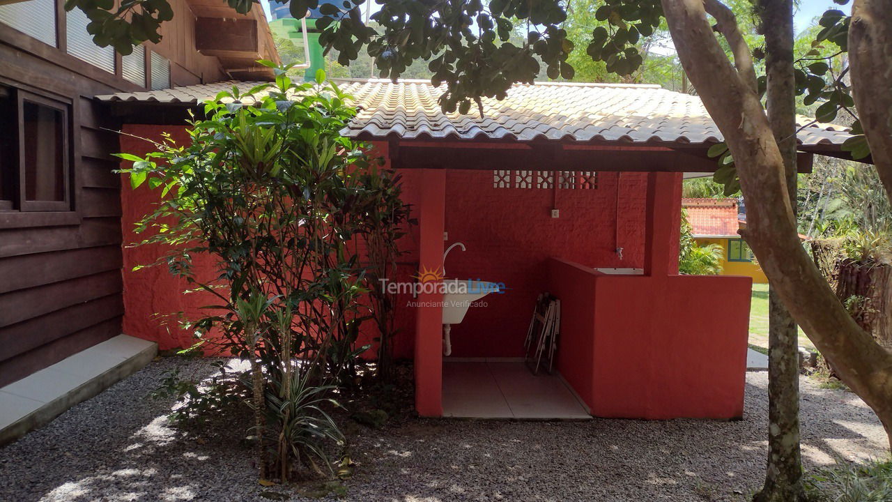 Casa para aluguel de temporada em Porto Belo (Centro)