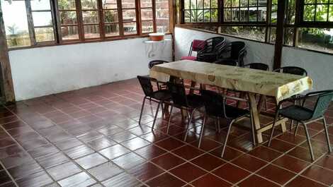 Casa para 20 personas en la parte alta de Ilhabela