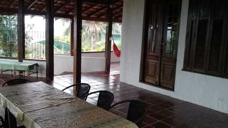 House for 20 people in the upper part of Ilhabela