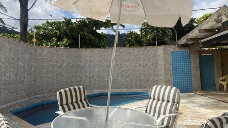 Casa en la playa de Enseada - Guarujá - SP - Temporada