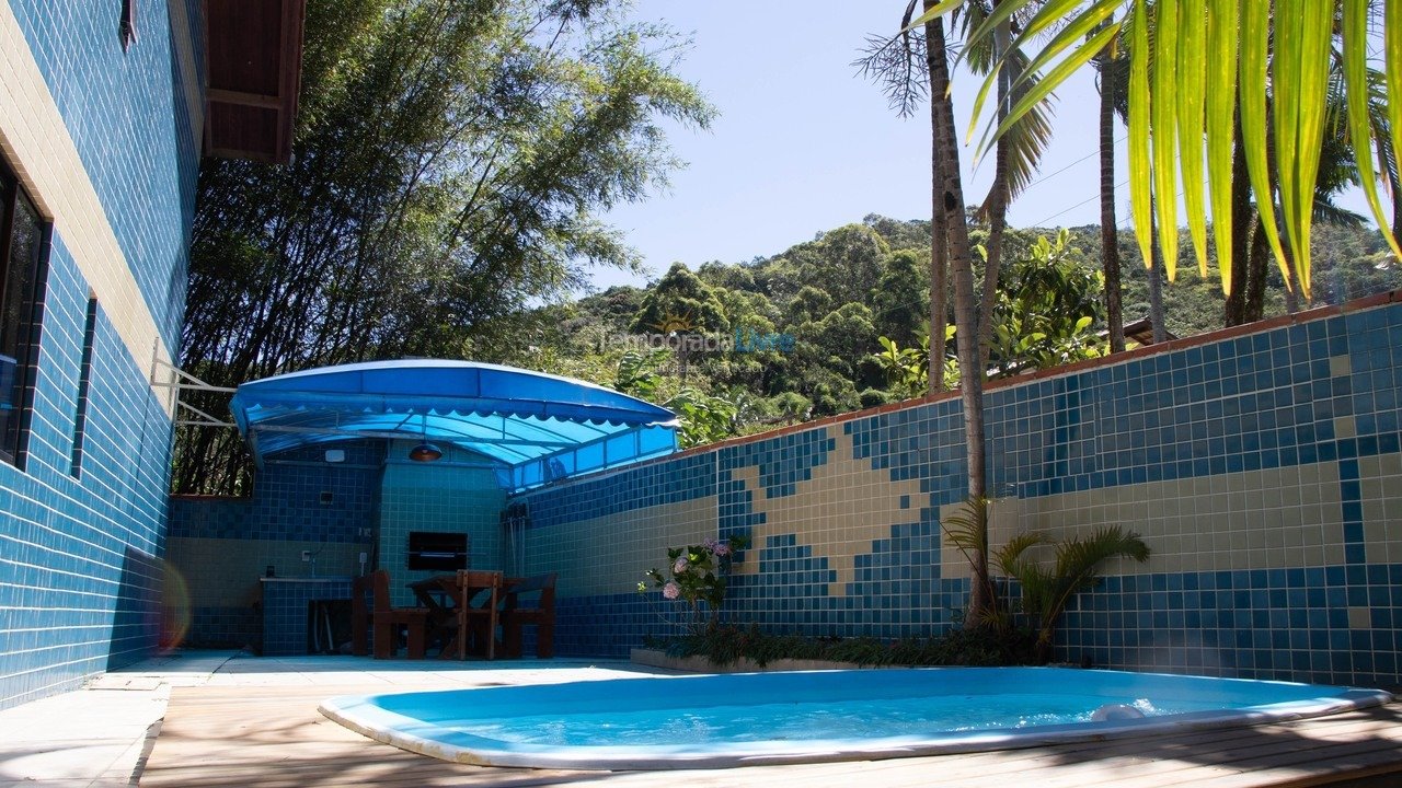 Apartamento para alquiler de vacaciones em Bombinhas (Praia de Zimbros)