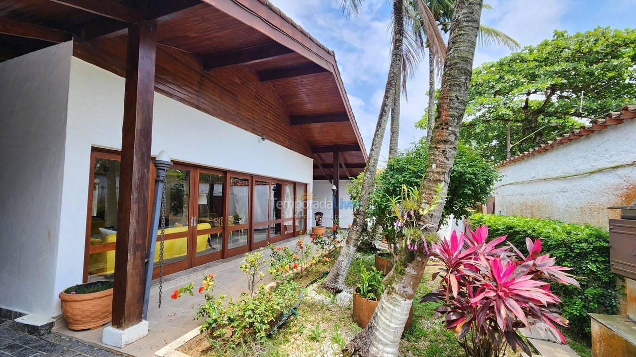 Casa para aluguel de temporada em Guarujá (Enseada)