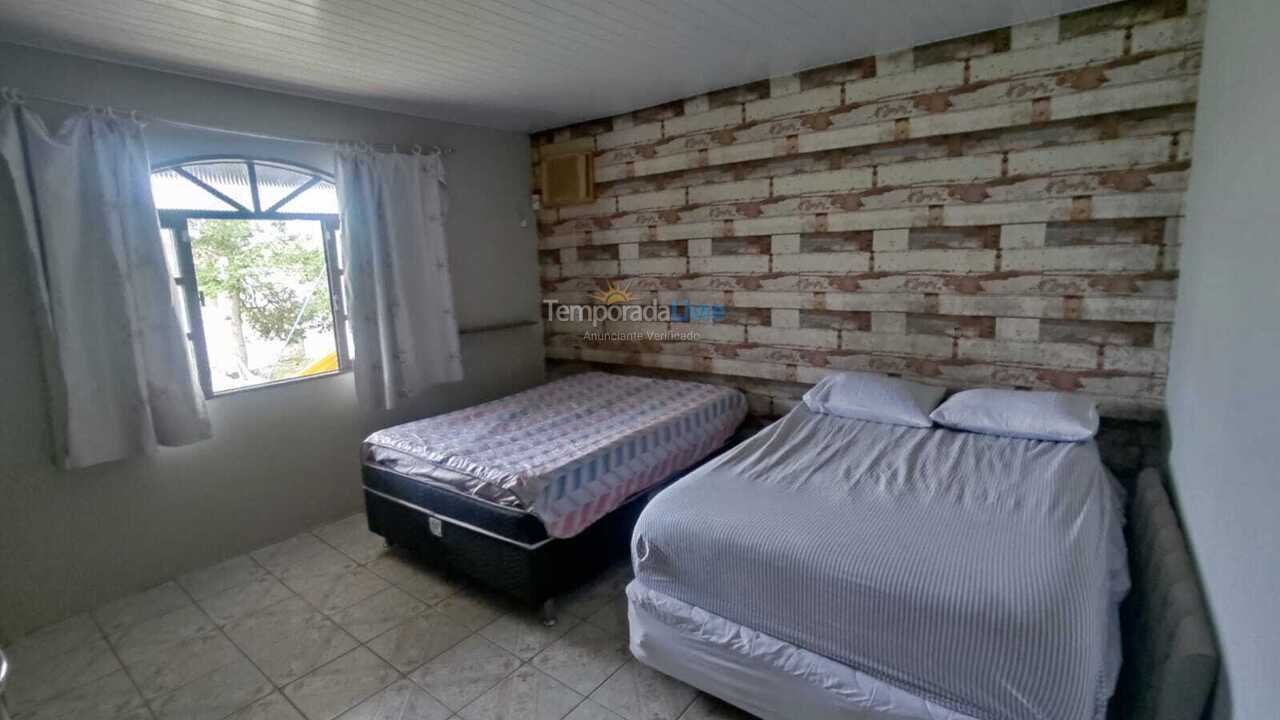 Casa para aluguel de temporada em Itapoá (Itapema do Norte)