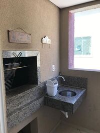 APARTAMENTO 02 DORMITORIOS PRAIA DE BOMBAS/SC HASTA 6 PERSONAS