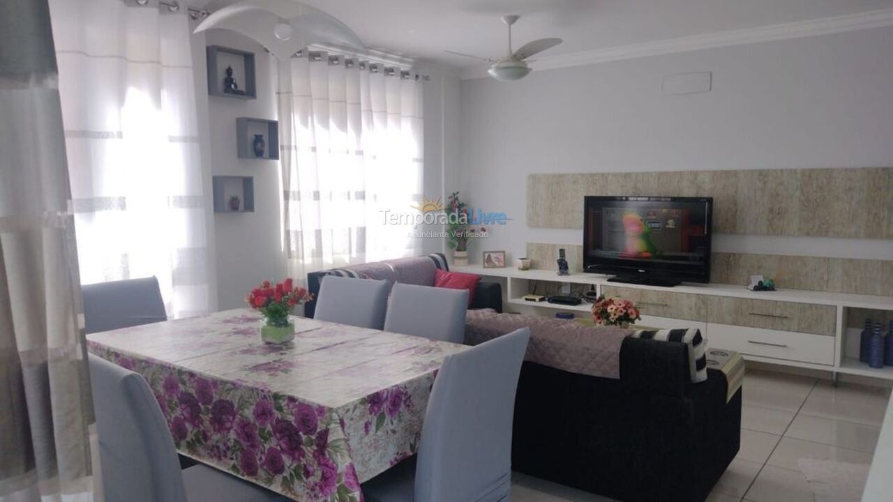 Apartment for vacation rental in Bombinhas (Praia de Bombas)