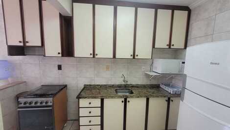 020 - Apartment with 3 bedrooms just a few meters from the beach.
