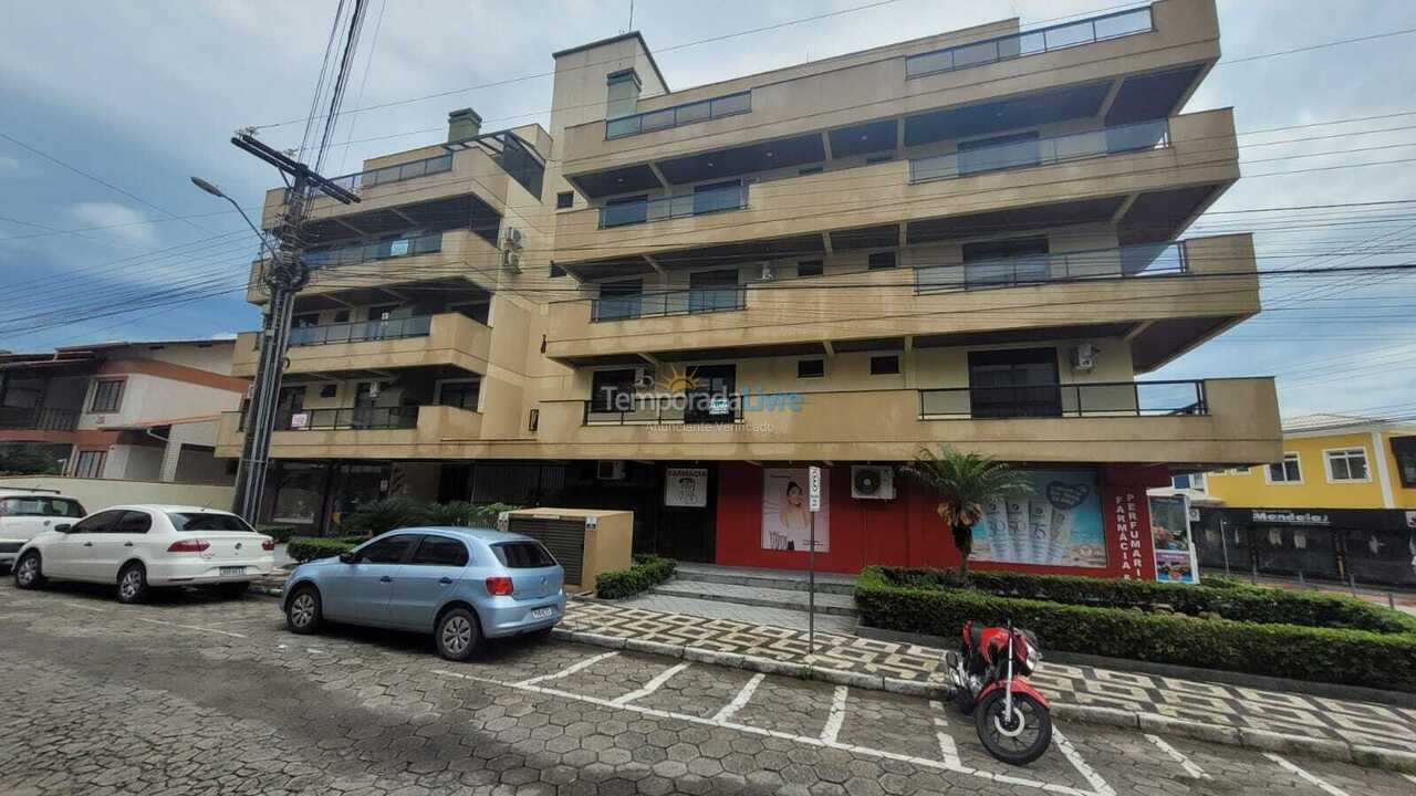 Apartment for vacation rental in Bombinhas (Praia de Bombinhas)