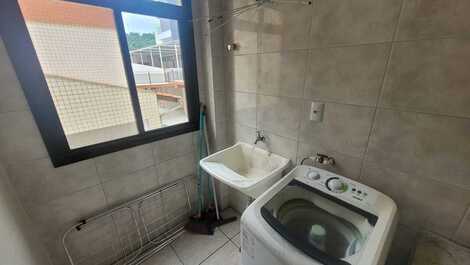 020 - Apartment with 3 bedrooms just a few meters from the beach.