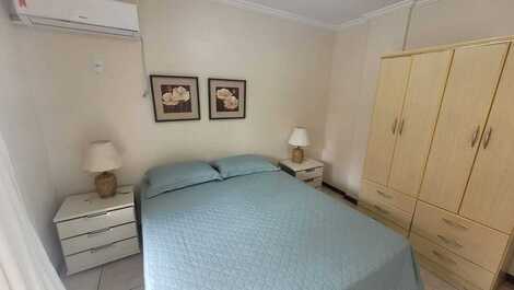 020 - Apartment with 3 bedrooms just a few meters from the beach.