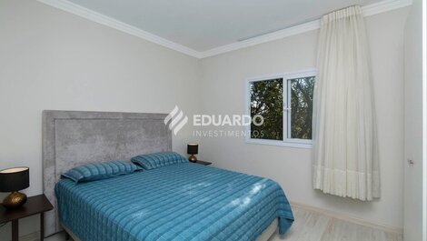 Ipê - Townhouse with pool with 04 bedrooms for 08 people at 350...