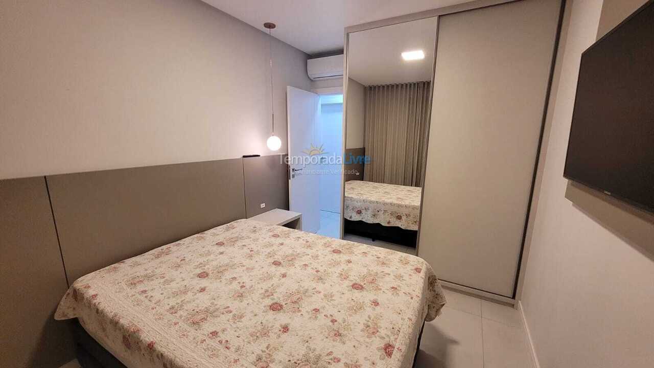 Apartment for vacation rental in Bombinhas (Praia de Bombinhas)