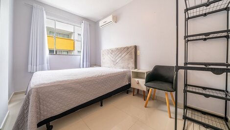 059 - Beautiful 2 bedroom apartment on Bombas beach