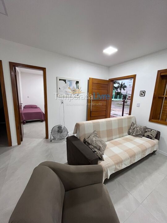 Casa para alquiler de vacaciones em Torres (Centro)