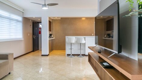 Spacious and complete 3 bedroom apartment in Praia de Bombinhas