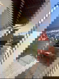 Amplia casa en Bombinhas (piso superior)