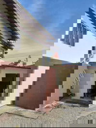 Amplia casa en Bombinhas (piso superior)