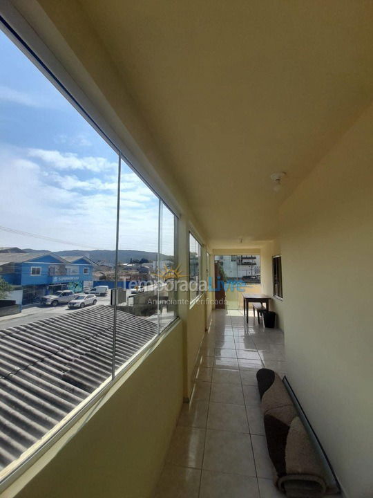 Casa para alquiler de vacaciones em Bombinhas (Praia de Bombas)