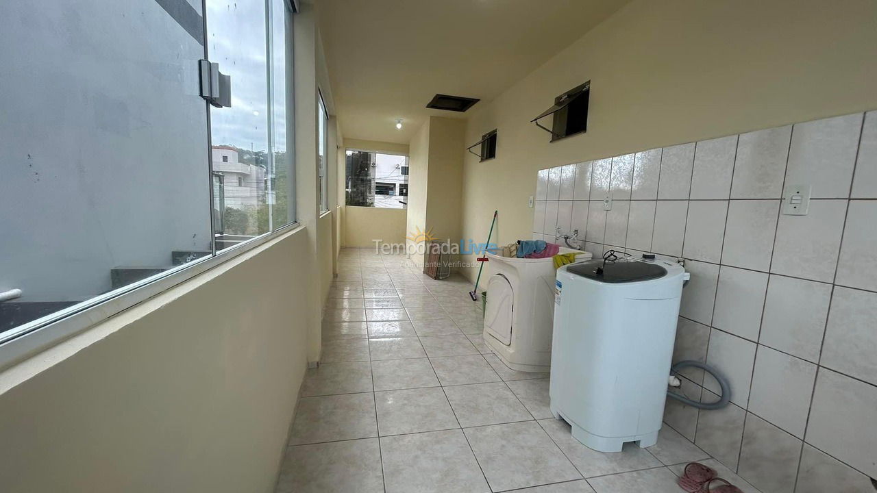 Casa para alquiler de vacaciones em Bombinhas (Praia de Bombas)