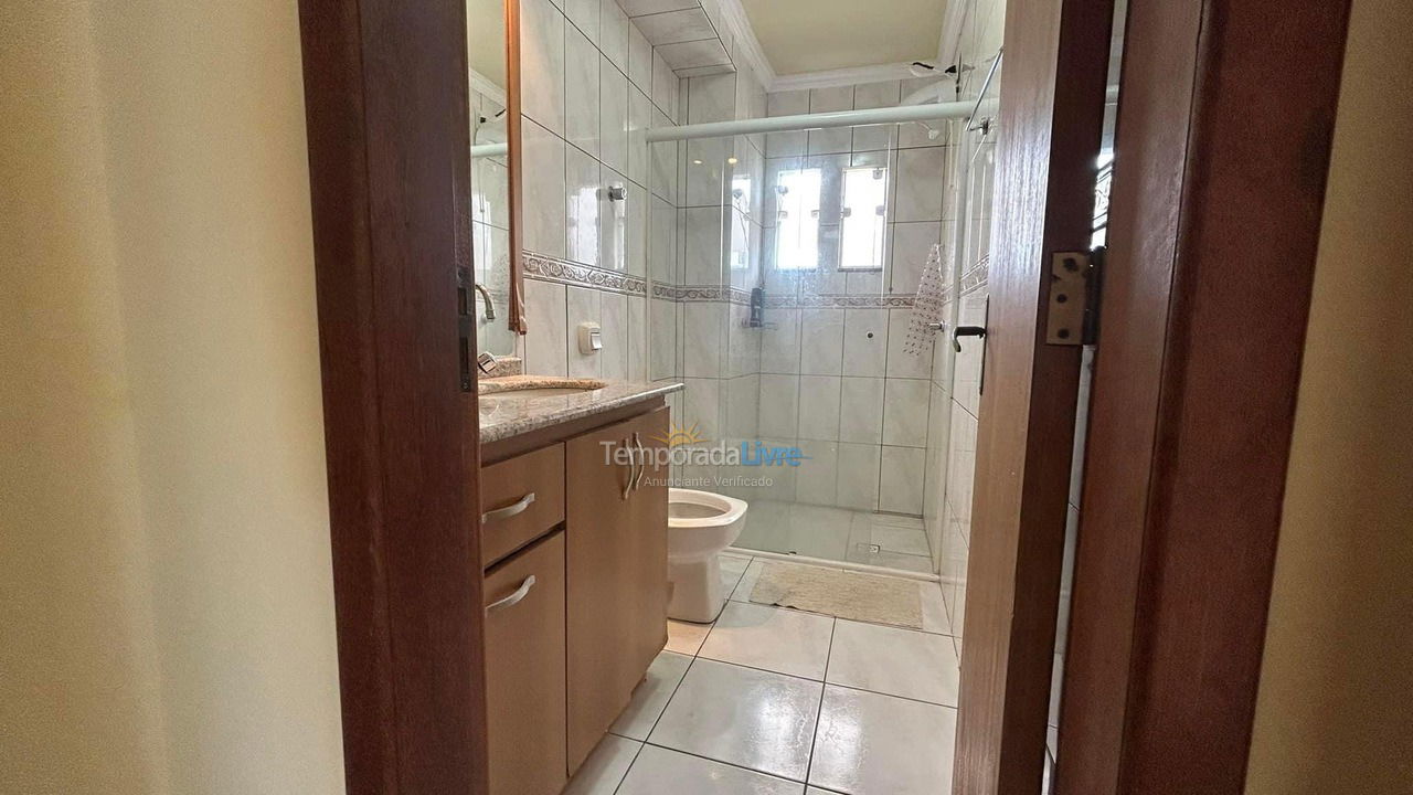 Casa para alquiler de vacaciones em Bombinhas (Praia de Bombas)