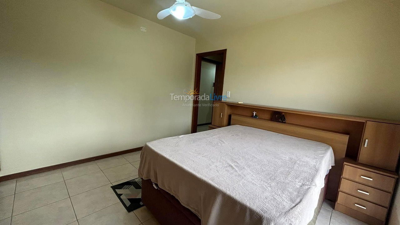 Casa para alquiler de vacaciones em Bombinhas (Praia de Bombas)