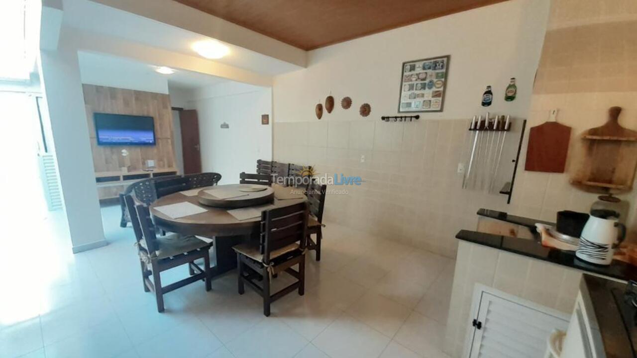 Casa para alquiler de vacaciones em Bombinhas (Praia de Bombas)