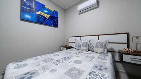 013 - Excelente apartamento de 03 habitaciones, a 150m de la playa de Bombas