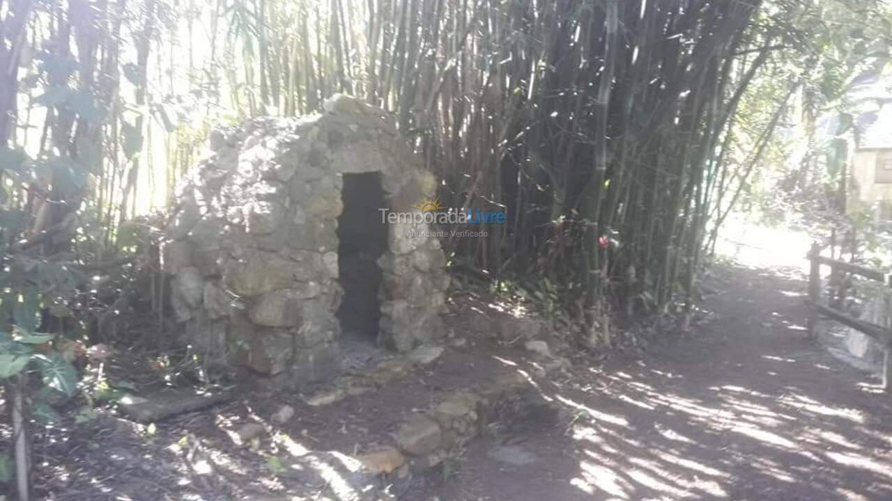 Chácara / sítio para aluguel de temporada em São Lourenço da Serra (Triângulo Azul)