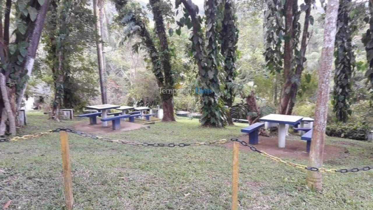 Granja para alquiler de vacaciones em São Lourenço da Serra (Triângulo Azul)