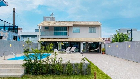 Casa para alugar em Governador Celso Ramos - Praia de Palmas