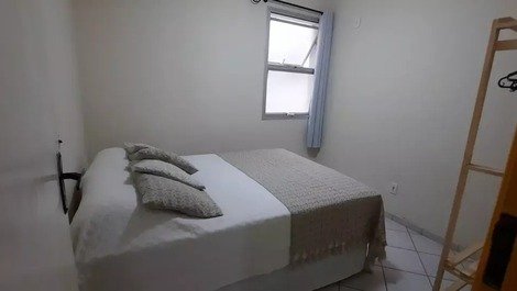 CABO FRIO PRAIA DO FORTE 100MTS FROM THE BEACH - APARTMENT 8 PEOPLE