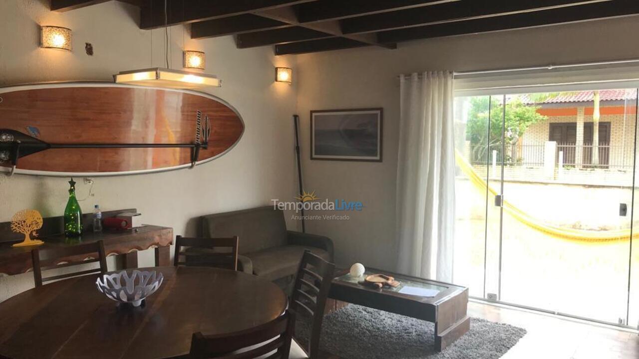 House for vacation rental in São Francisco do Sul (Prainha)