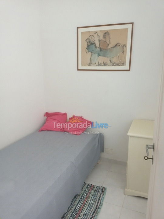 Apartamento para aluguel de temporada em Guarujá (Pitangueiras)