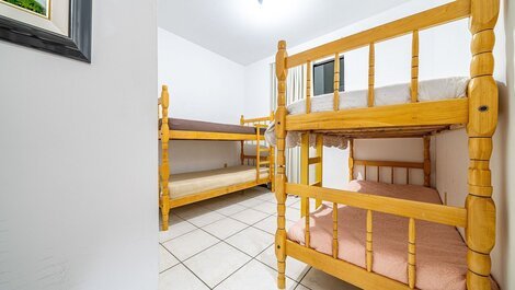131- Apartamento 03 habitaciones en zona principal de Bombas