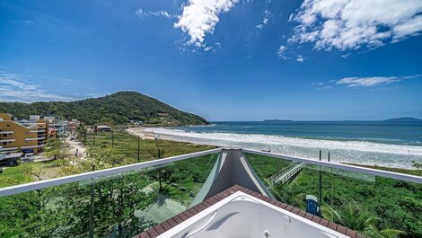 110 - Esplêndida cobertura duplex com vista panorâmica para a Praia...