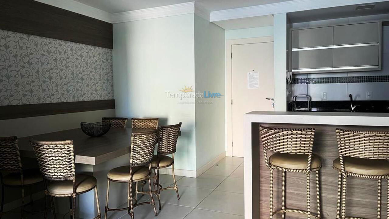 Apartamento para aluguel de temporada em Florianopolis (Praia dos Ingleses)