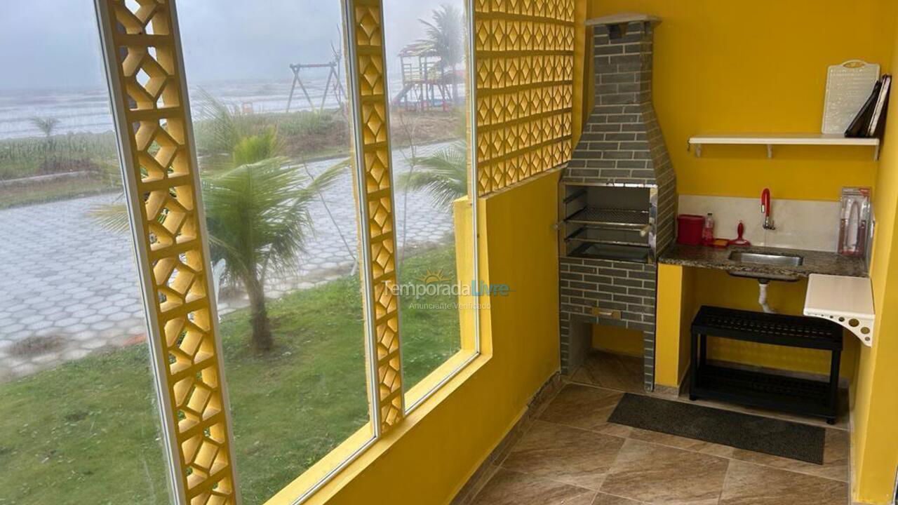 Casa para alquiler de vacaciones em Peruíbe (Jardim Star)
