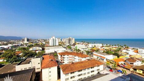 Beachfront apartment on Praia da Barra Itanhaém